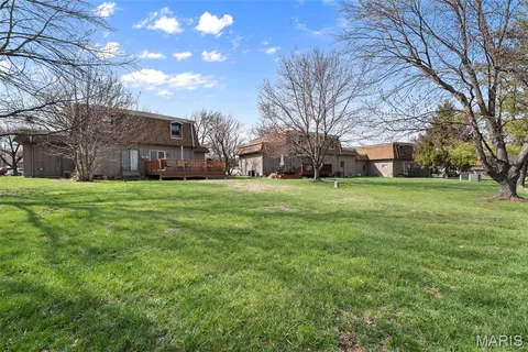 $190,000 | 2364 Charlemagne Drive, Unit A, Maryland Heights, MO 63043
