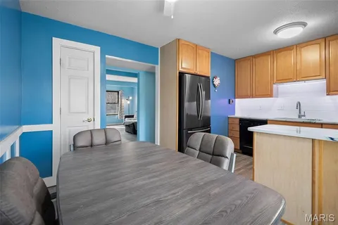$190,000 | 2364 Charlemagne Drive, Unit A, Maryland Heights, MO 63043