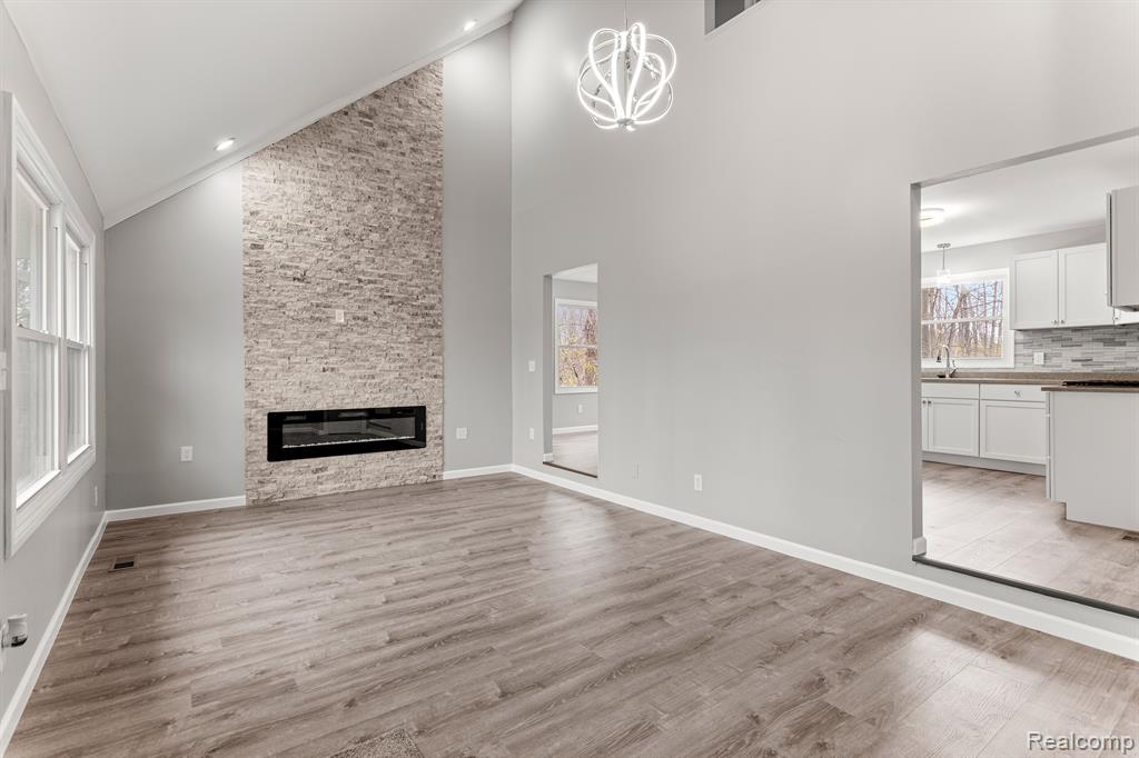 44601 Robson Road Belleville, MI 48111 - Photo 3 of 39