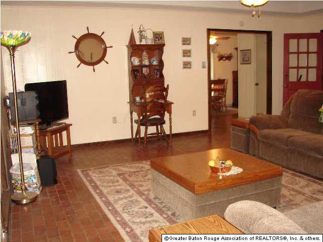 37406 White Road Prairieville, LA 70769 - Photo 4 of 19 Gallery Image 4
