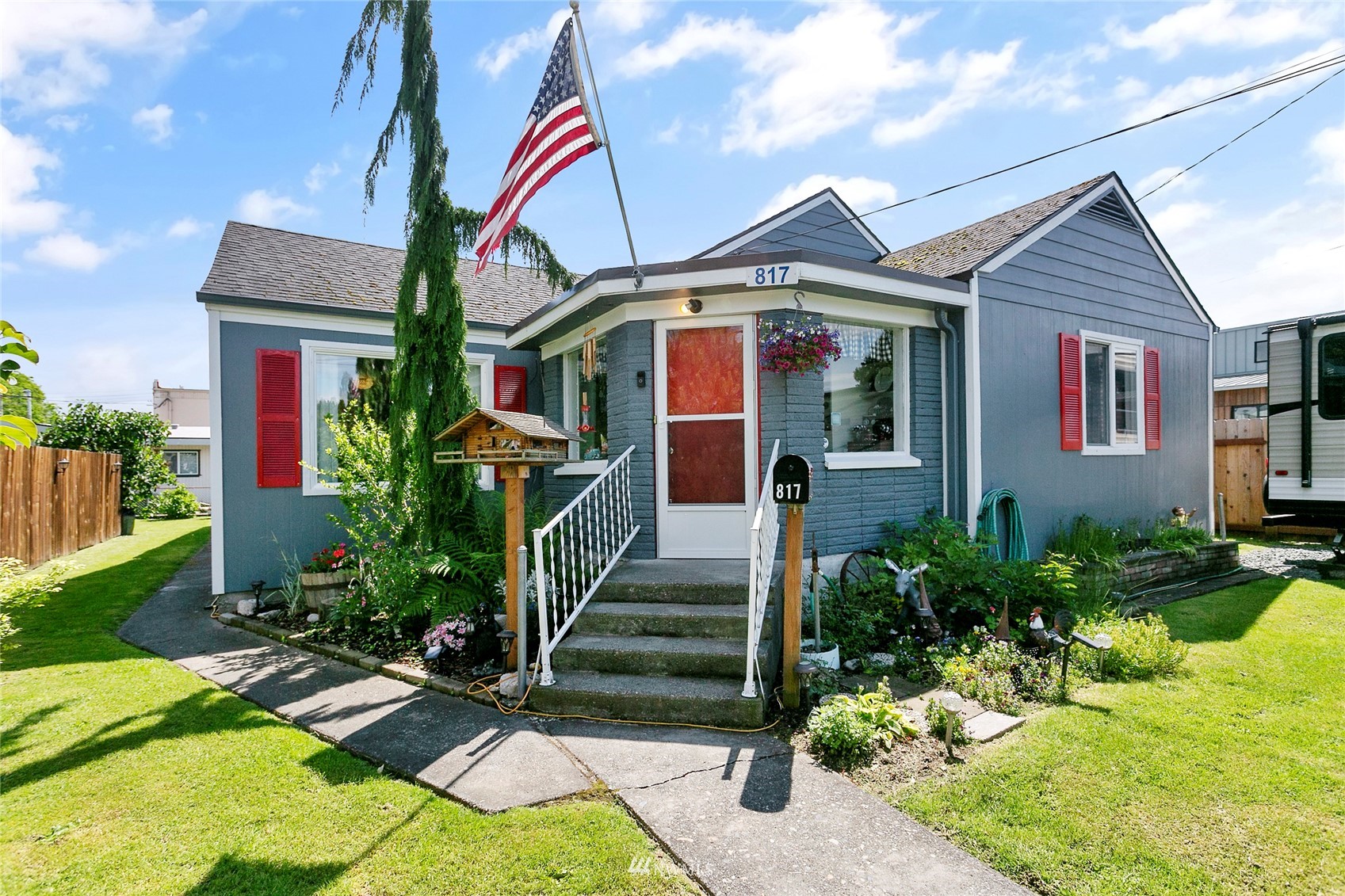 817 Rita Street Sedro-Woolley, WA 98284 - Photo 3 of 34 Gallery Image 3