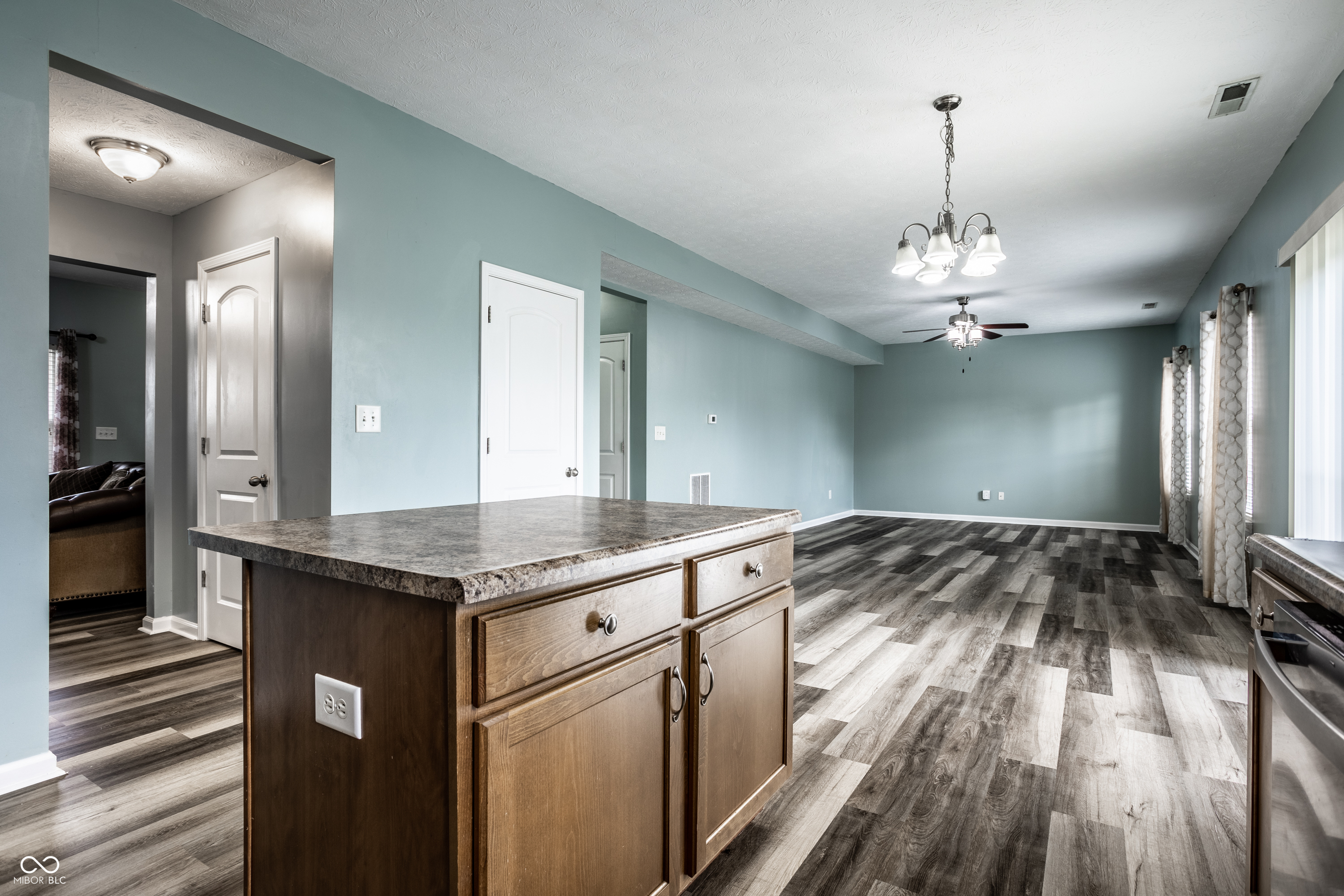 12435 Schoolhouse Road Fishers, IN 46037 - Photo 23 of 46