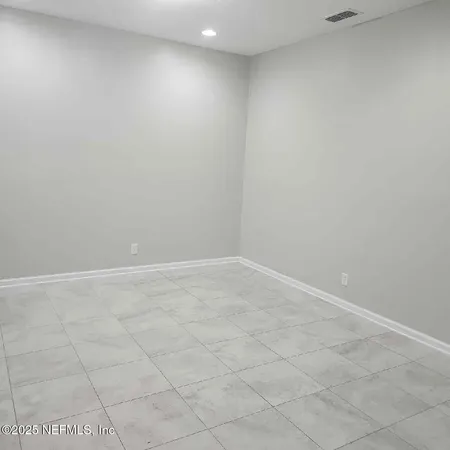 $2,625 | 97389 Harbor Concourse Circle, Fernandina Beach, FL 32034