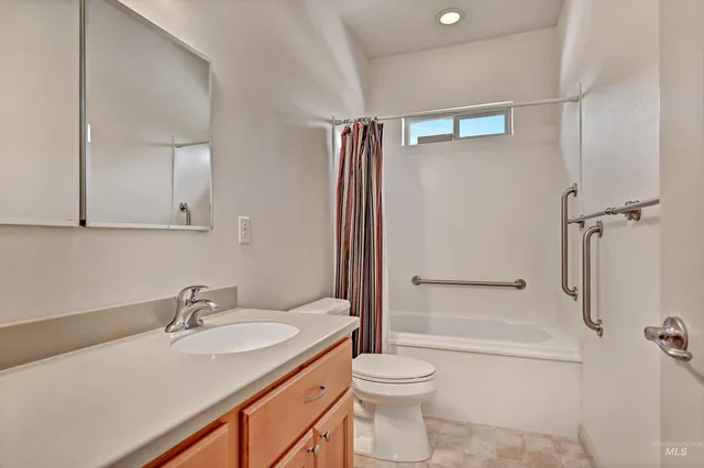 $494,900 | 641 South Archstone Way, Boise, ID 83709