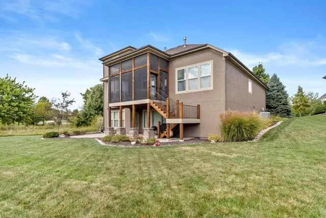 $850,000 | 12309 West 160th Street, Overland Park, KS 66221
