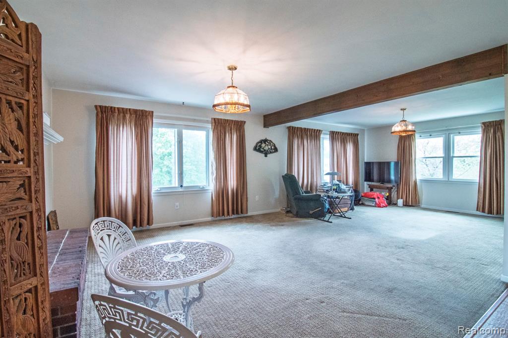 3266 Benstein Road Commerce Township, MI 48382 - Photo 13 of 39 Gallery Image 13