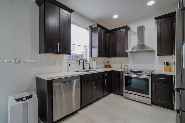 $4,100 | 12542 Southwest 126th Avenue, Unit 12542, Miami, FL 33186