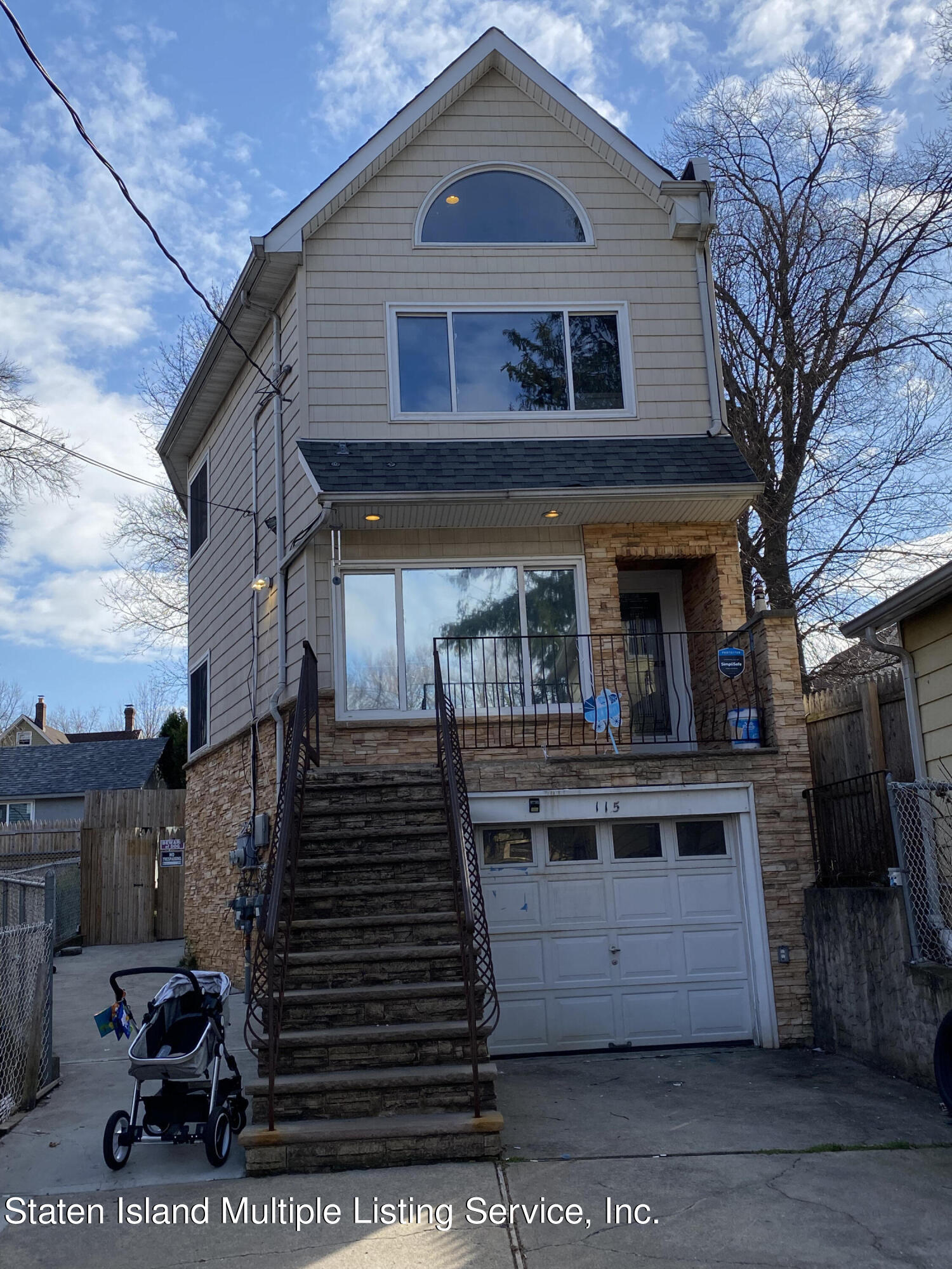 115 Roe Street Staten Island, NY 10310 - Photo 1 of 19 IMG_3193
