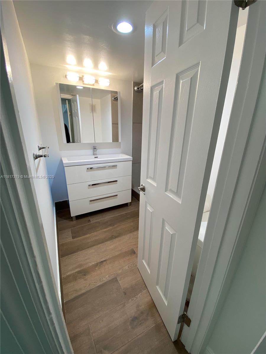 16500 Golf Club Road, Unit 306 Weston, FL 33326 - Photo 19 of 45 Gallery Image 19