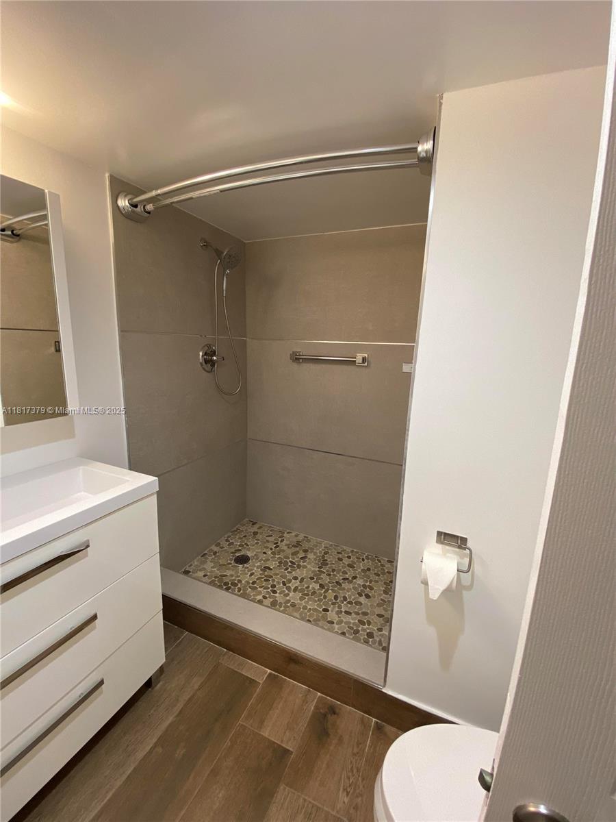 16500 Golf Club Road, Unit 306 Weston, FL 33326 - Photo 20 of 45 Gallery Image 20