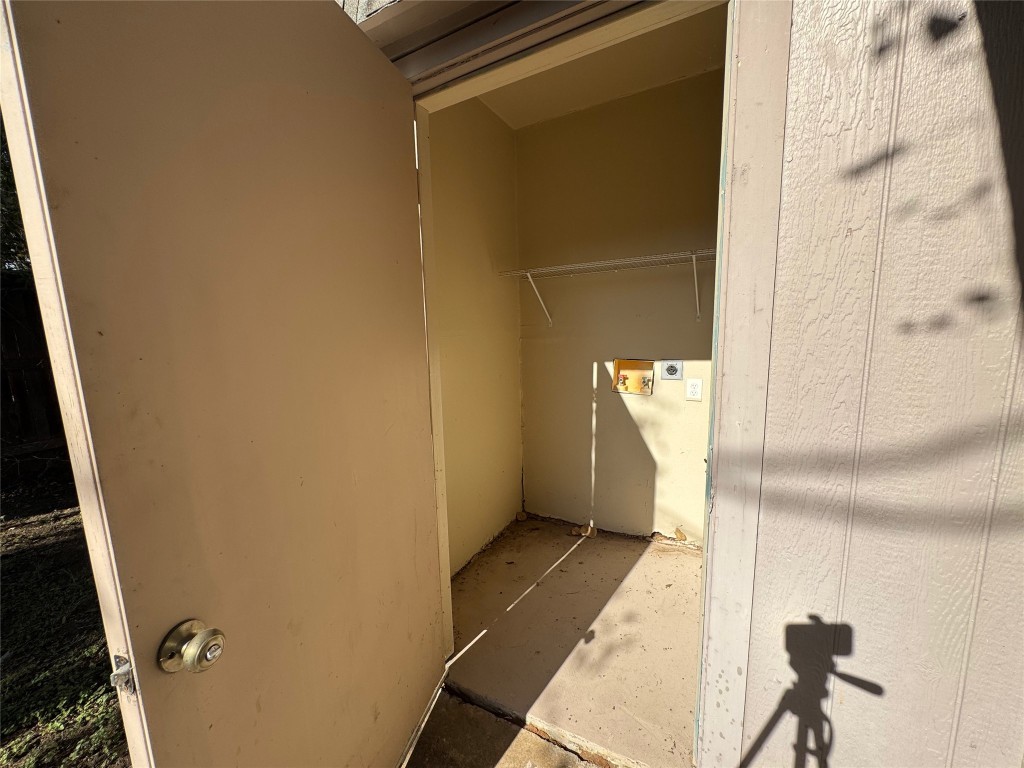 4902 West Wind Trail, Unit 104 Austin, TX 78745 - Photo 15 of 18 a view of bathroom