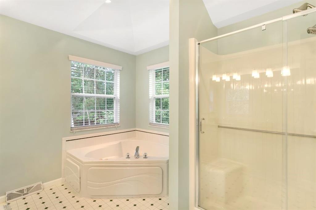 100 Shortcut Road Baden, PA 15005 - Photo 12 of 25 Shower & tub in master bathroom.