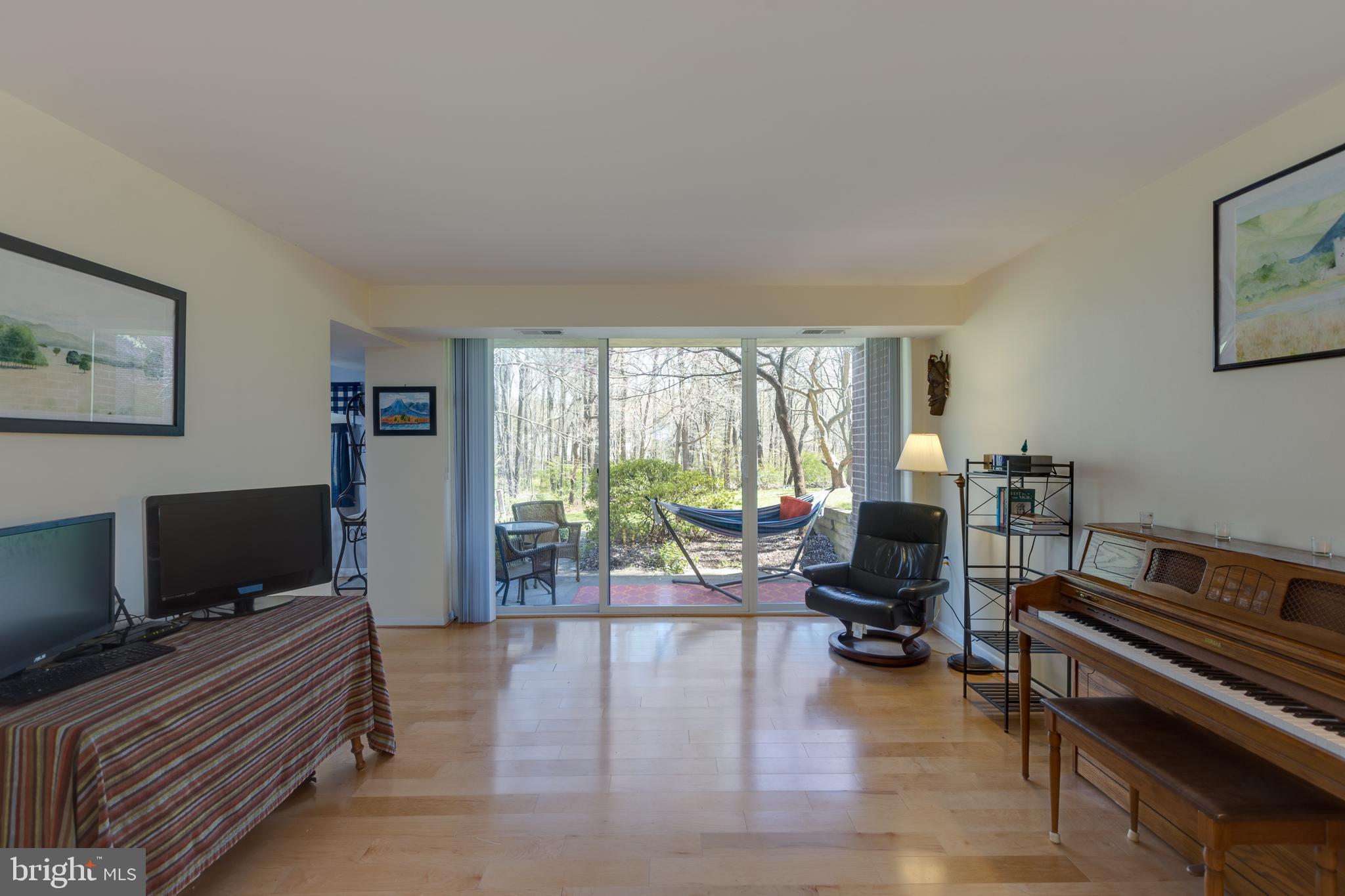 1427 Northgate Square, Unit 2A Reston, VA 20190 - Photo 6 of 50 Bring the outdoors in!
