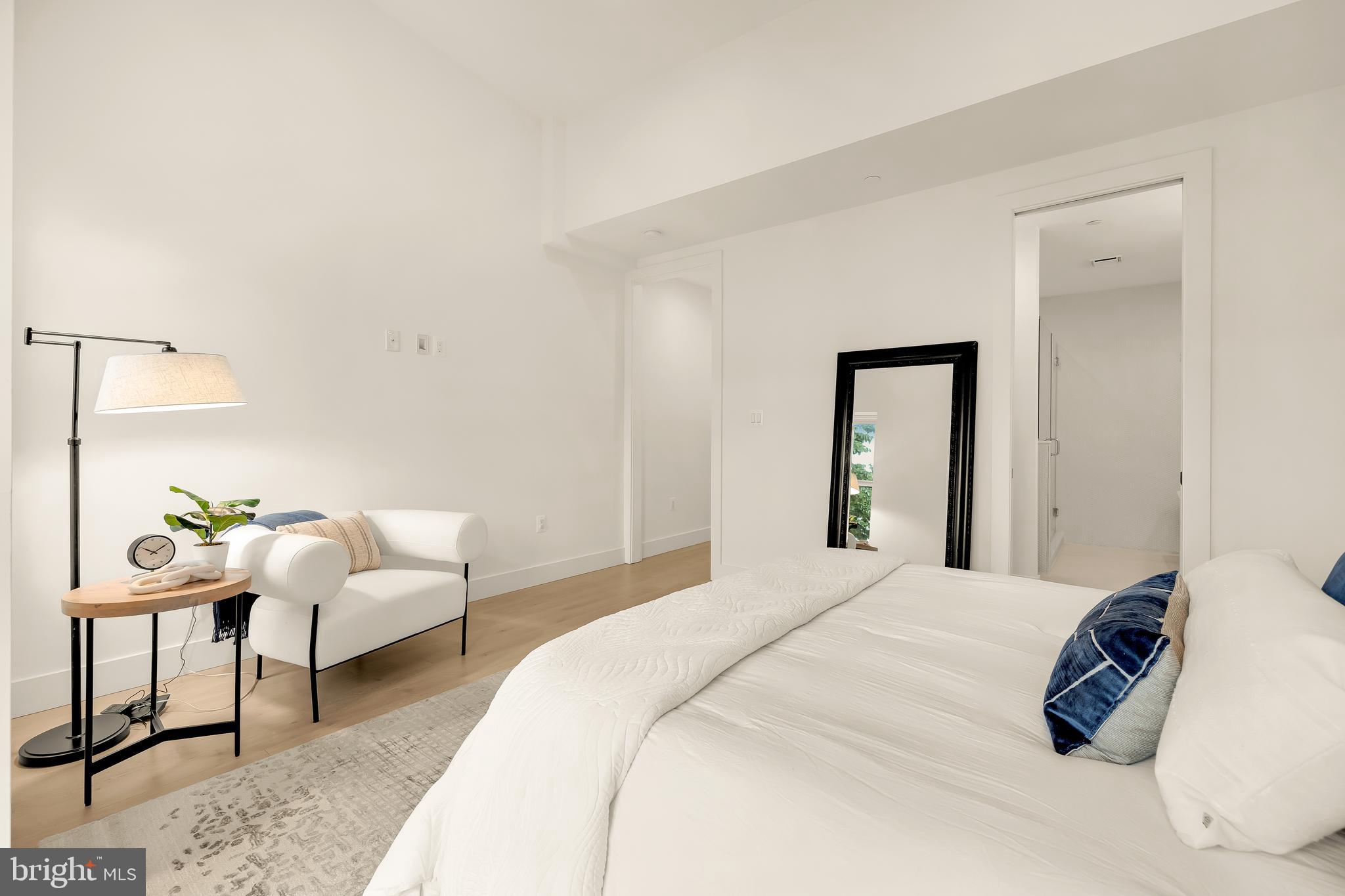 46 R Street Northwest Washington, DC 20001 - Photo 17 of 56