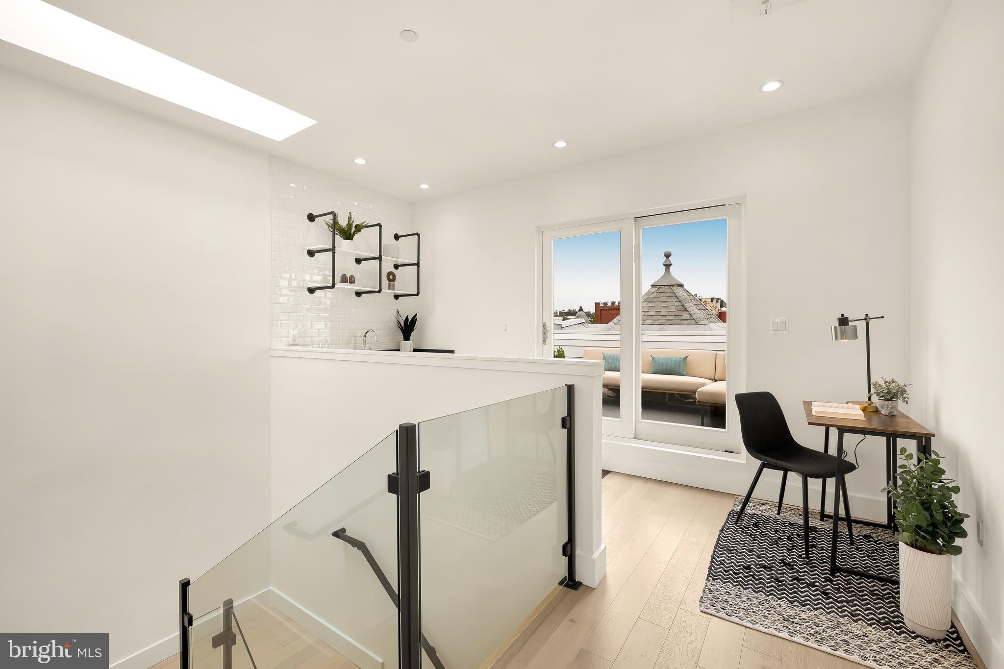 46 R Street Northwest Washington, DC 20001 - Photo 26 of 56