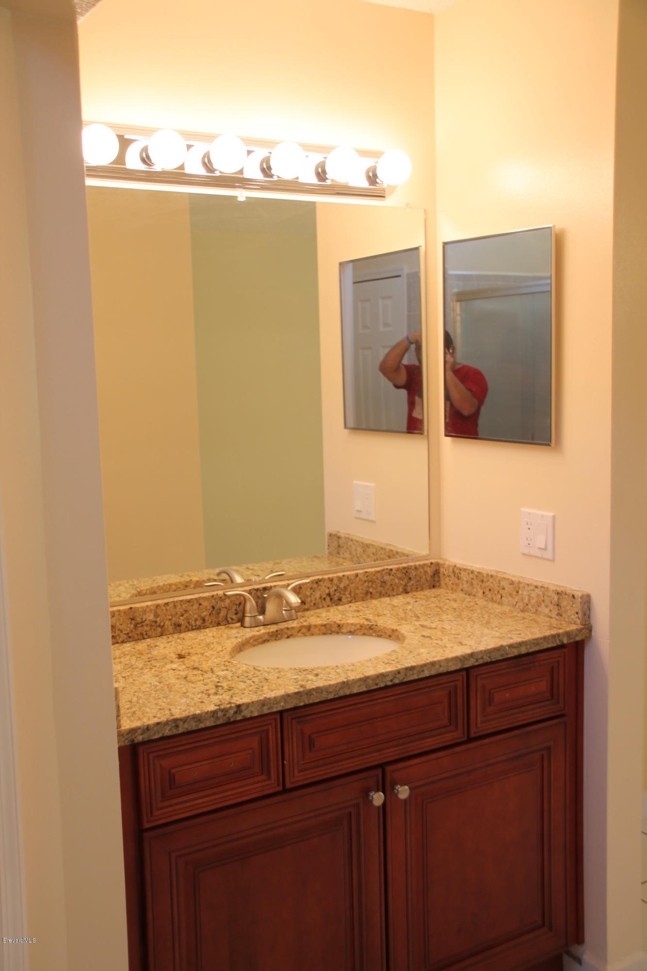 667 Degroodt Road Southwest Palm Bay, FL 32908 - Photo 13 of 15 degroodt 046