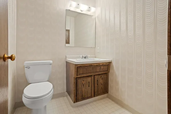 $167,000 | 812 10th Street South, Unit B9, Fargo, ND 58103