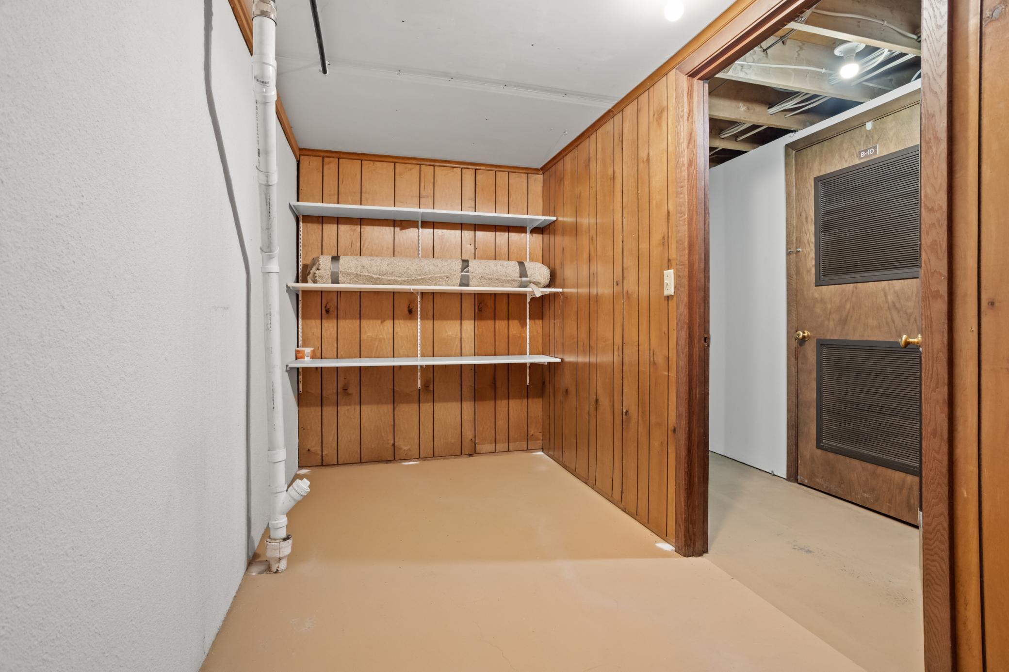 812 10th Street South, Unit B9 Fargo, ND 58103 - Photo 25 of 31