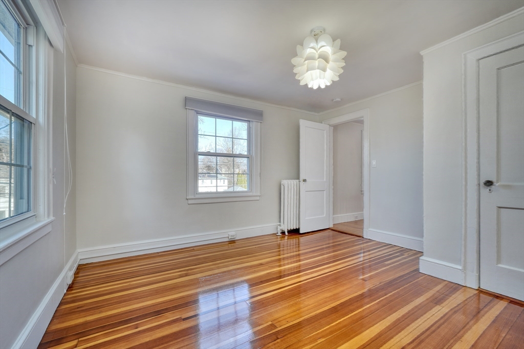 9 Glen Road Newton, MA 02459 - Photo 24 of 41 Gallery Image 24