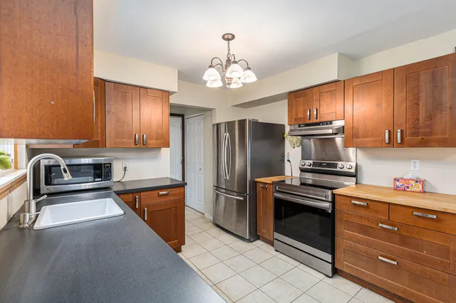 $254,900 | 535 South Hubbard Street, Westland, MI 48186