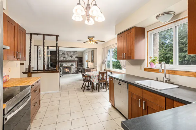 $254,900 | 535 South Hubbard Street, Westland, MI 48186