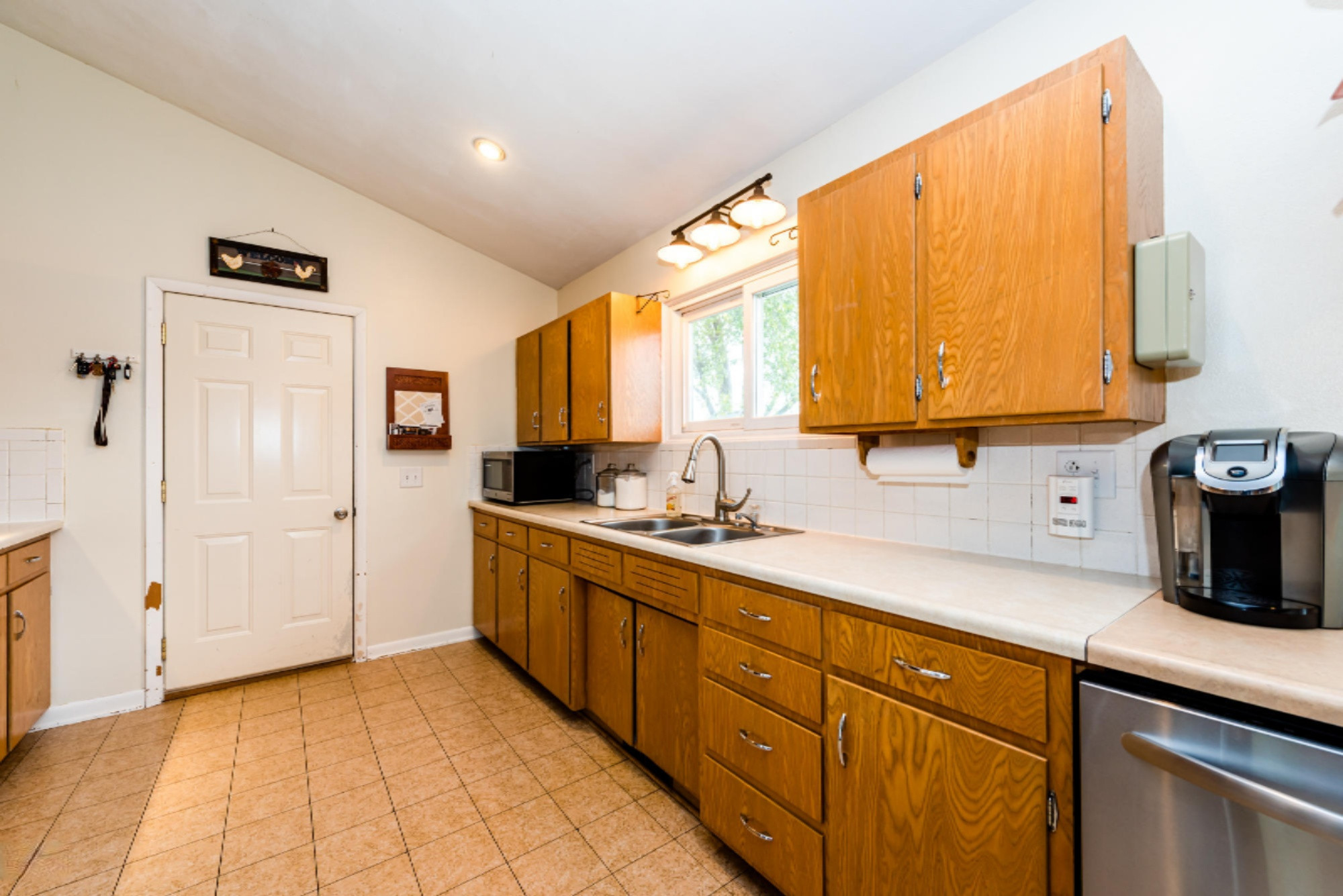 3733 Boyer Road Coloma, MI 49038 - Photo 8 of 24 Boyer-108
