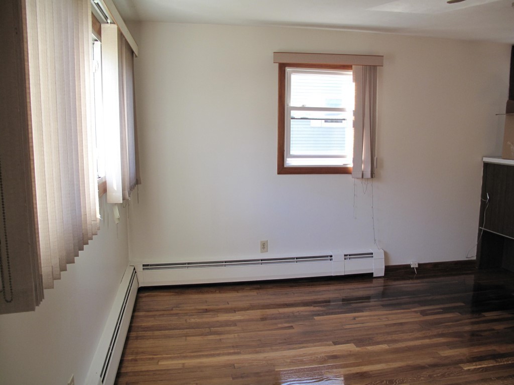 38 Woodlawn Road Randolph, MA 02368 - Photo 15 of 23 Gallery Image 15