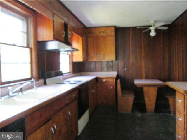 220 Jackson Station Road Perryville, MD 21903 - Photo 5 of 13 Kitchen