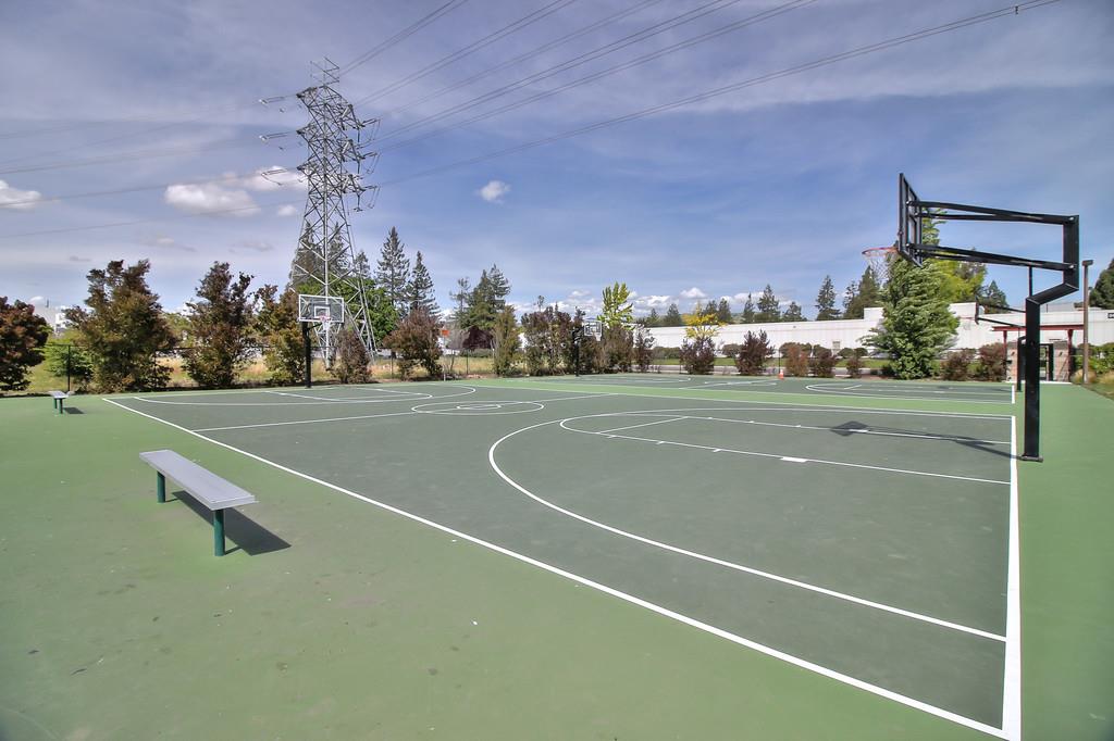 6039 Raleigh Road San Jose, CA 95123 - Photo 29 of 40 a view of a tennis court