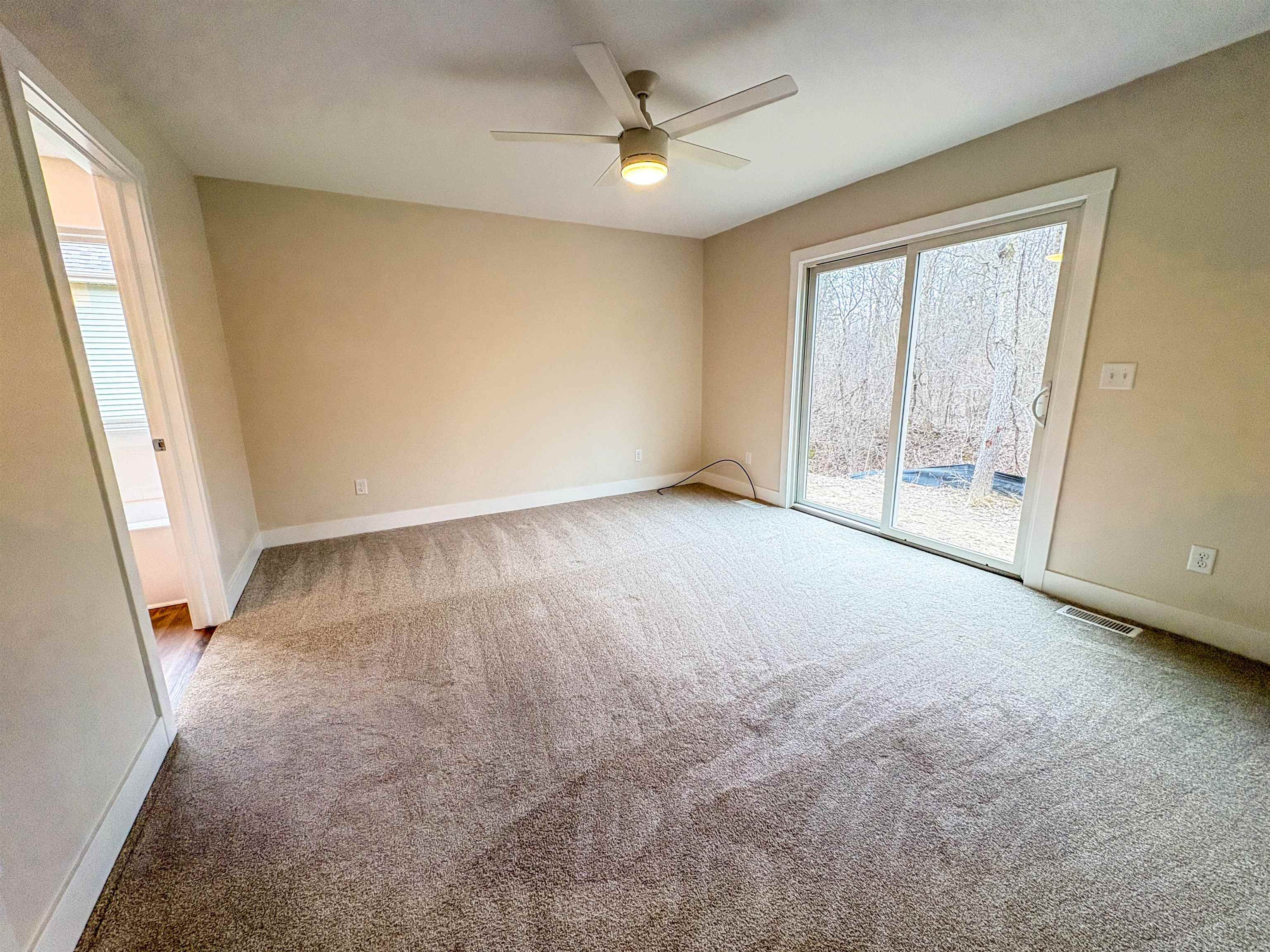 11433 Windmill Pointe Clio, MI 48420 - Photo 13 of 32