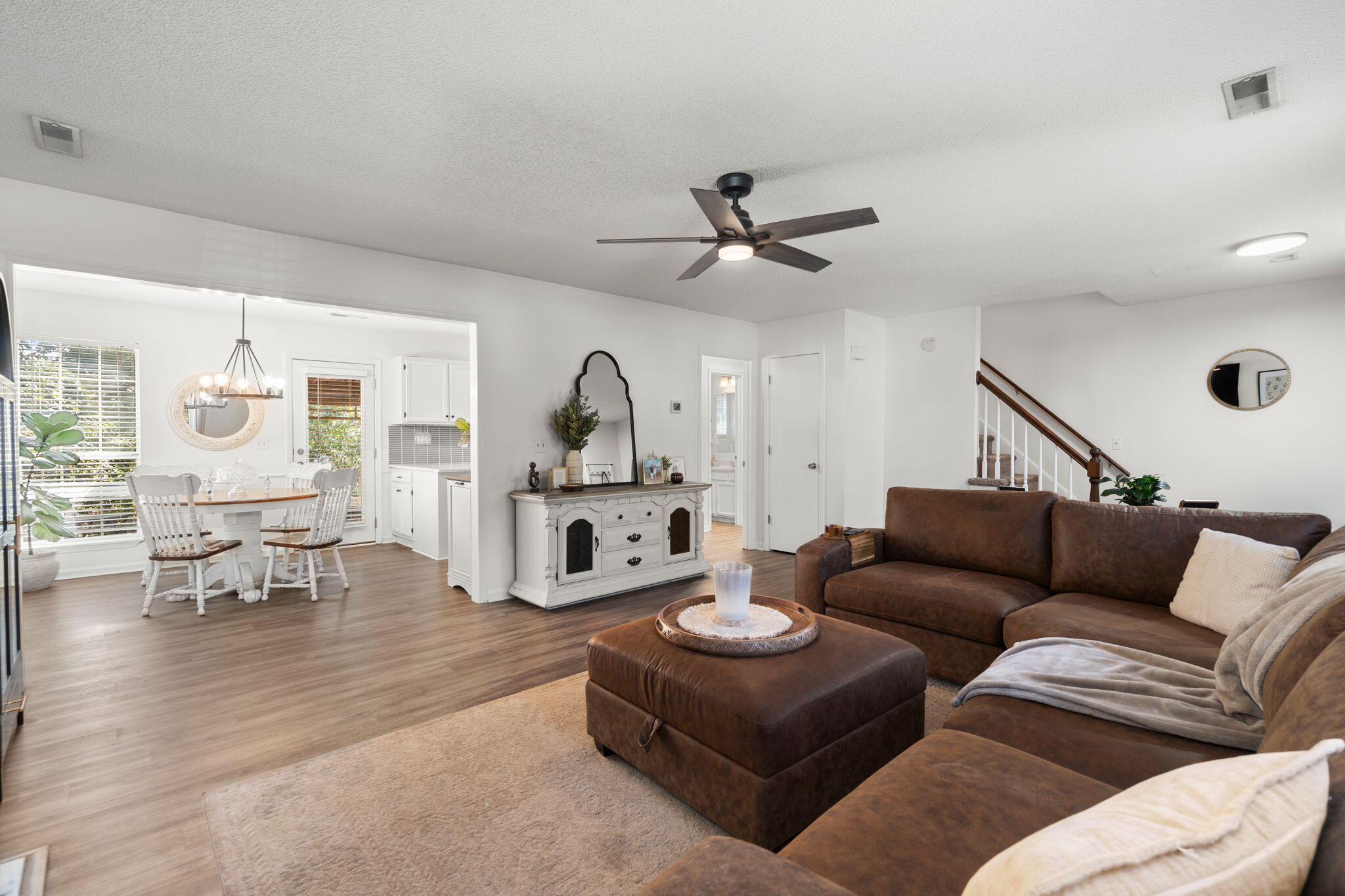 2446 Castlereagh Road Charleston, SC 29414 - Photo 10 of 43 10
