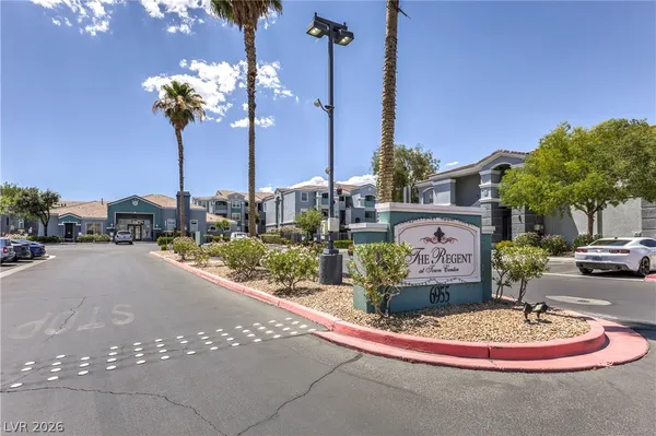 $172,500 | 6955 North Durango Drive, Unit 2014, Las Vegas, NV 89149