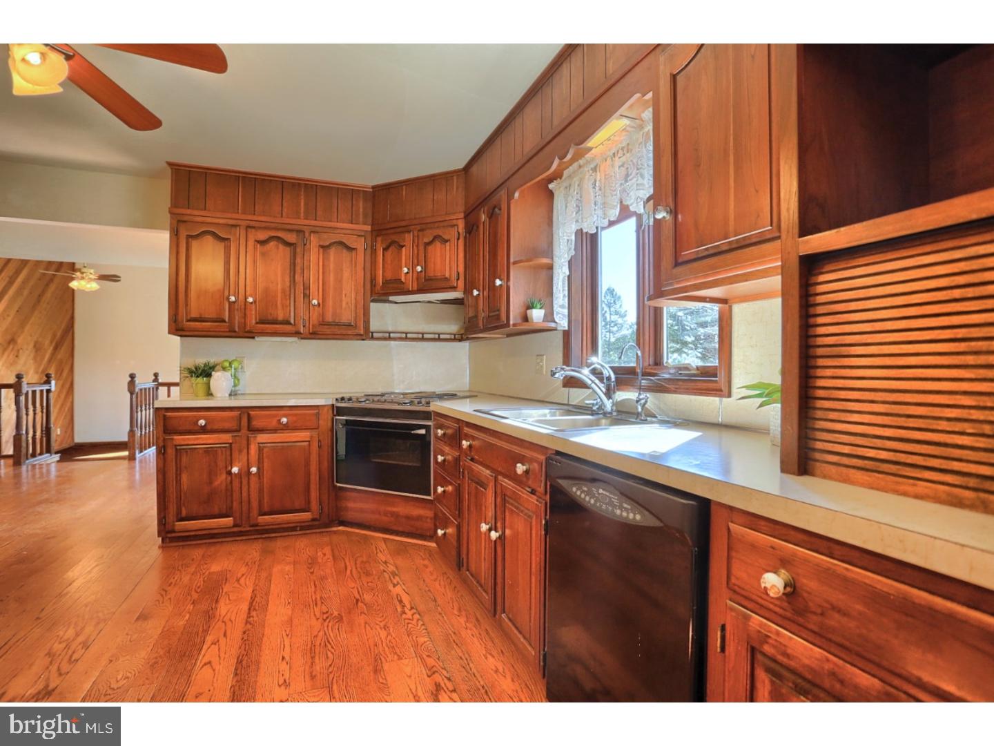 251 Hartman Road Reading, PA 19606 - Photo 13 of 25