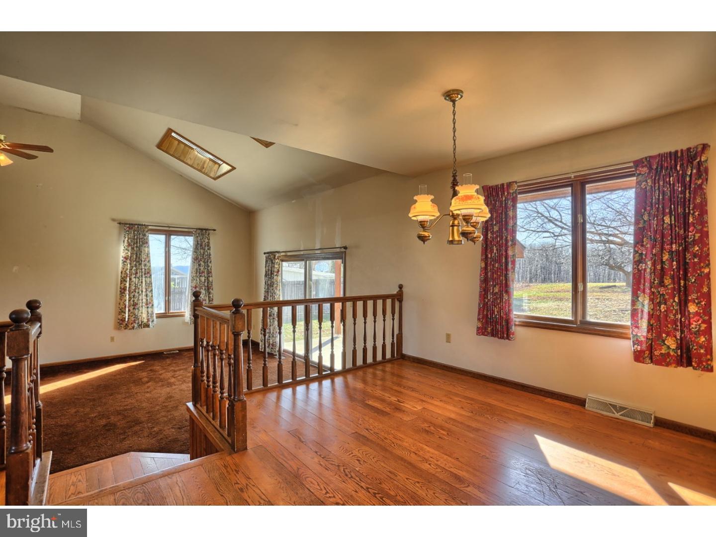 251 Hartman Road Reading, PA 19606 - Photo 7 of 25