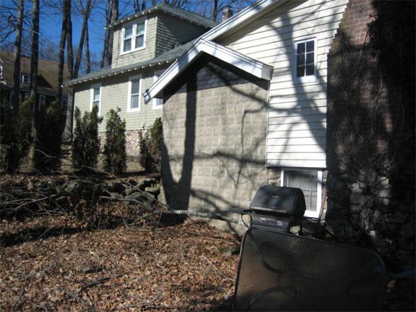 17 Tallawanda Drive Worcester, MA 01603 - Photo 12 of 20 a backyard of a house with lots of green space