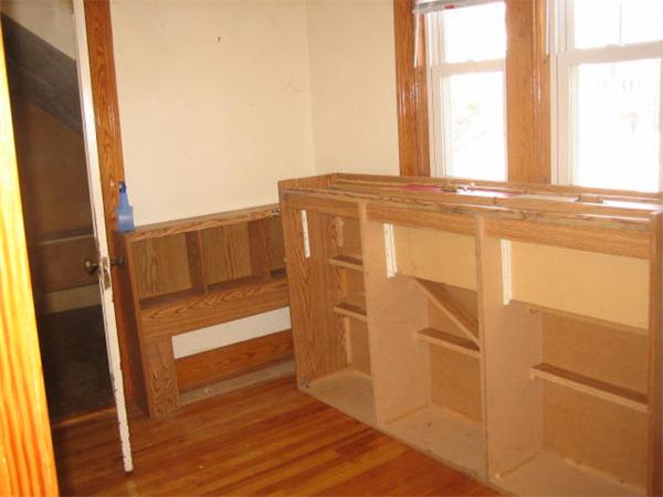 17 Tallawanda Drive Worcester, MA 01603 - Photo 9 of 20 a view of walk in closet with empty racks