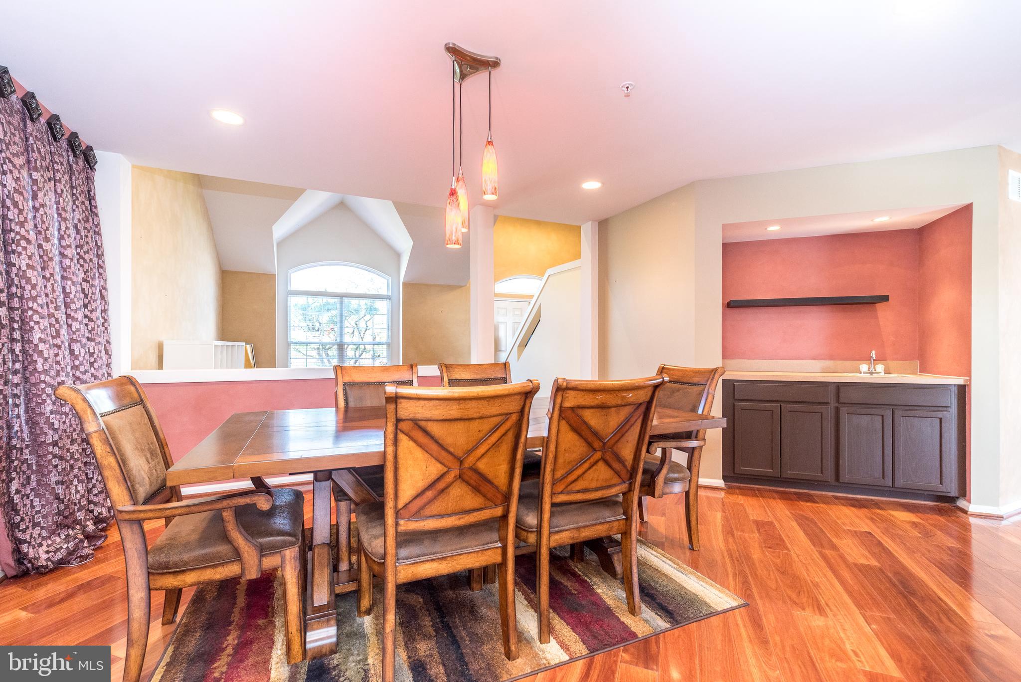 201 Summer Ridge Circle Chalfont, PA 18914 - Photo 33 of 94 Dining room with bar area