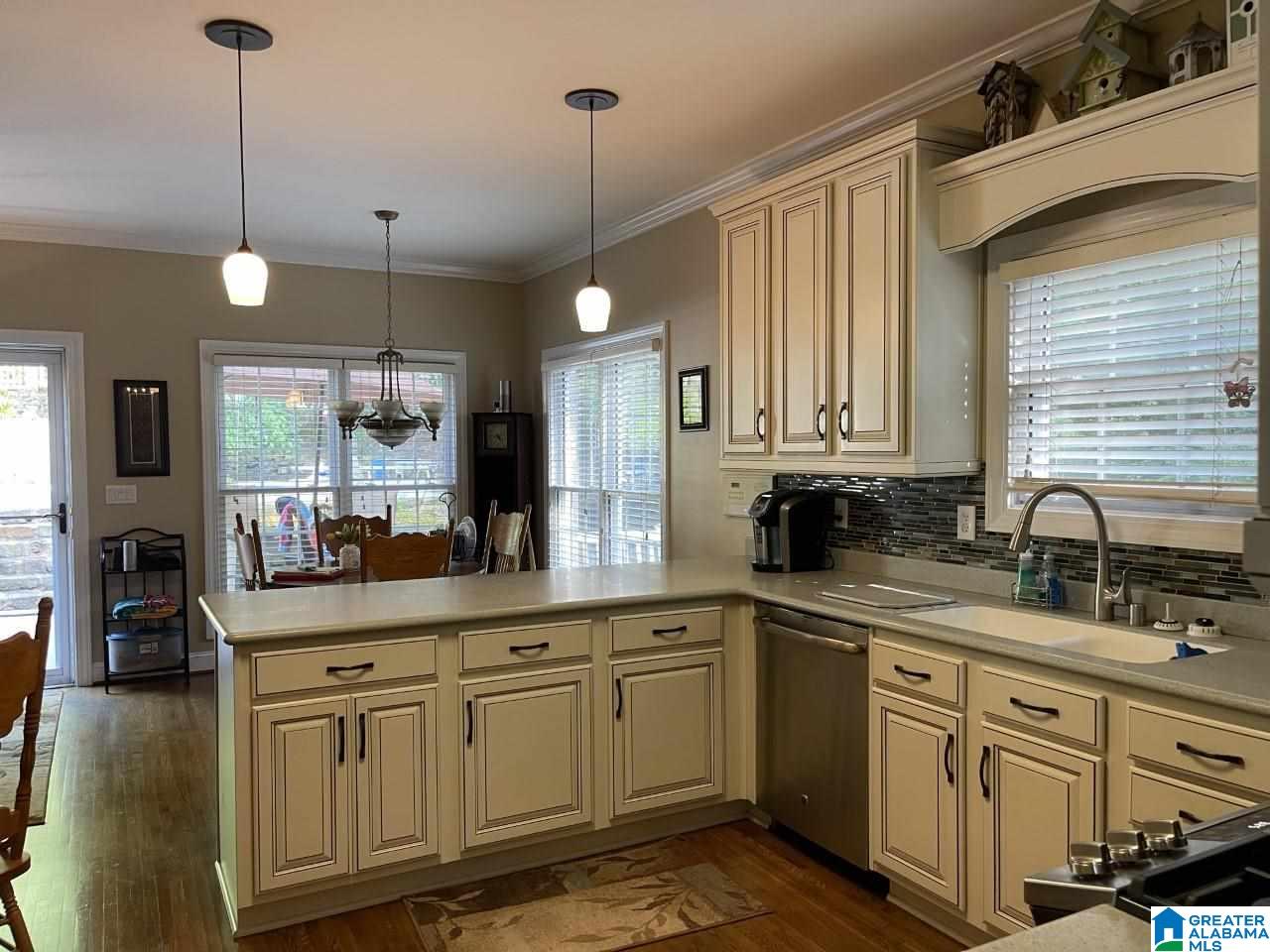 151 Windsor Lane Pelham, AL 35124 - Photo 9 of 21