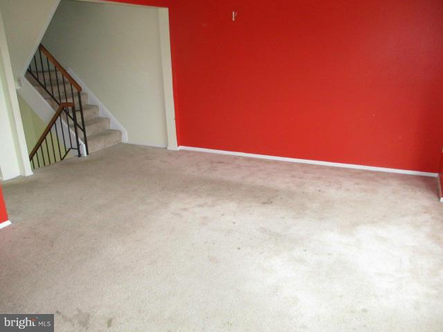 9383 Indian Camp Road Columbia, MD 21045 - Photo 7 of 25 Living Room