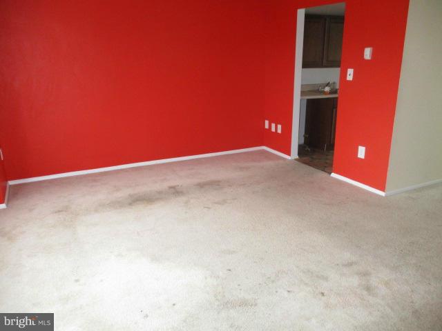 9383 Indian Camp Road Columbia, MD 21045 - Photo 8 of 25 Living Room