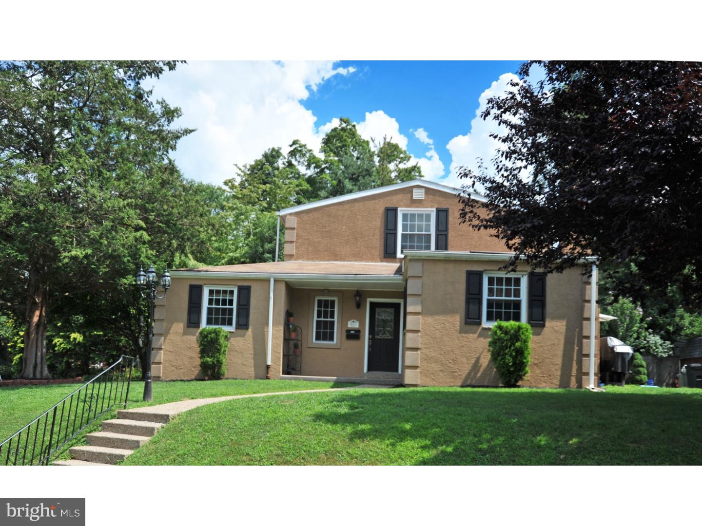 855 East Cathedral Road Philadelphia, PA 19128 - Photo 2 of 19 Exterior Front