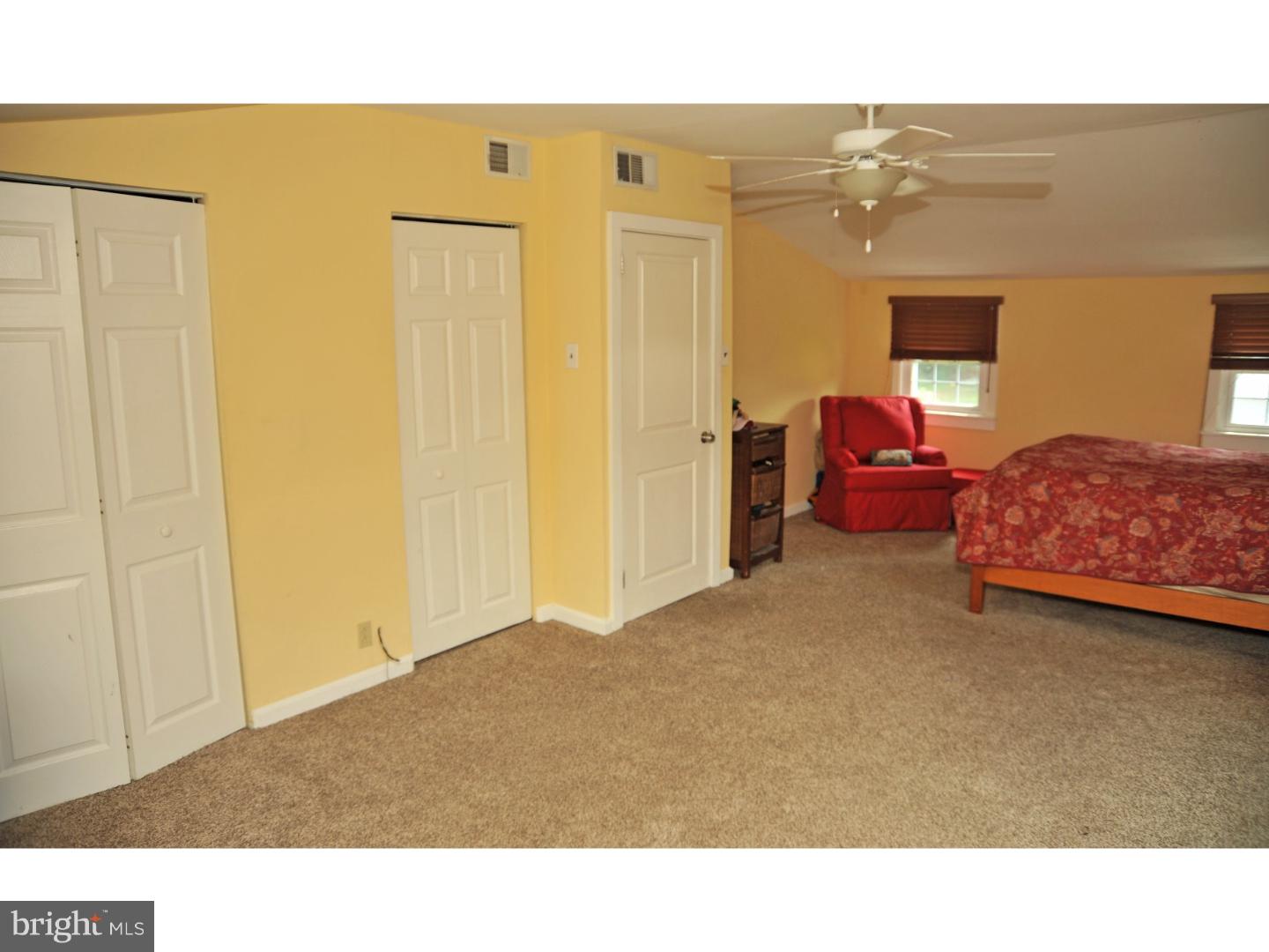 855 East Cathedral Road Philadelphia, PA 19128 - Photo 10 of 19 Bedroom - Main