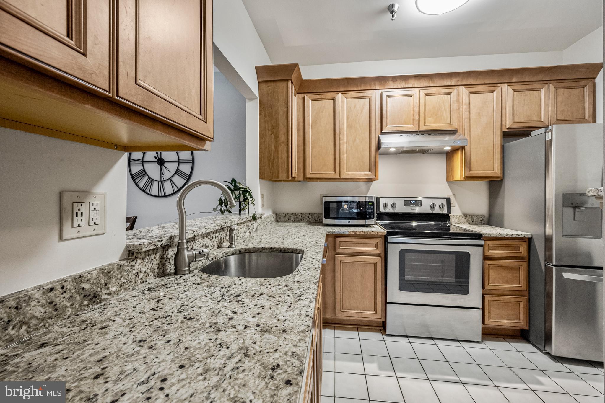 604 Moonglow Road, Unit 103 Odenton, MD 21113 - Photo 5 of 20 Granite and Stainless Steel.