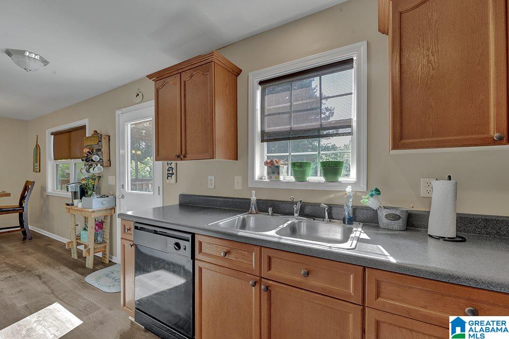 735 Isbell Road Odenville, AL 35120 - Photo 9 of 23 Gallery Image 9