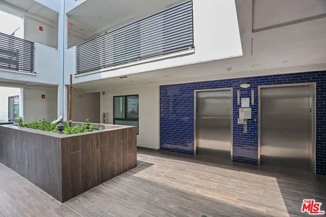 a view of an entryway of house