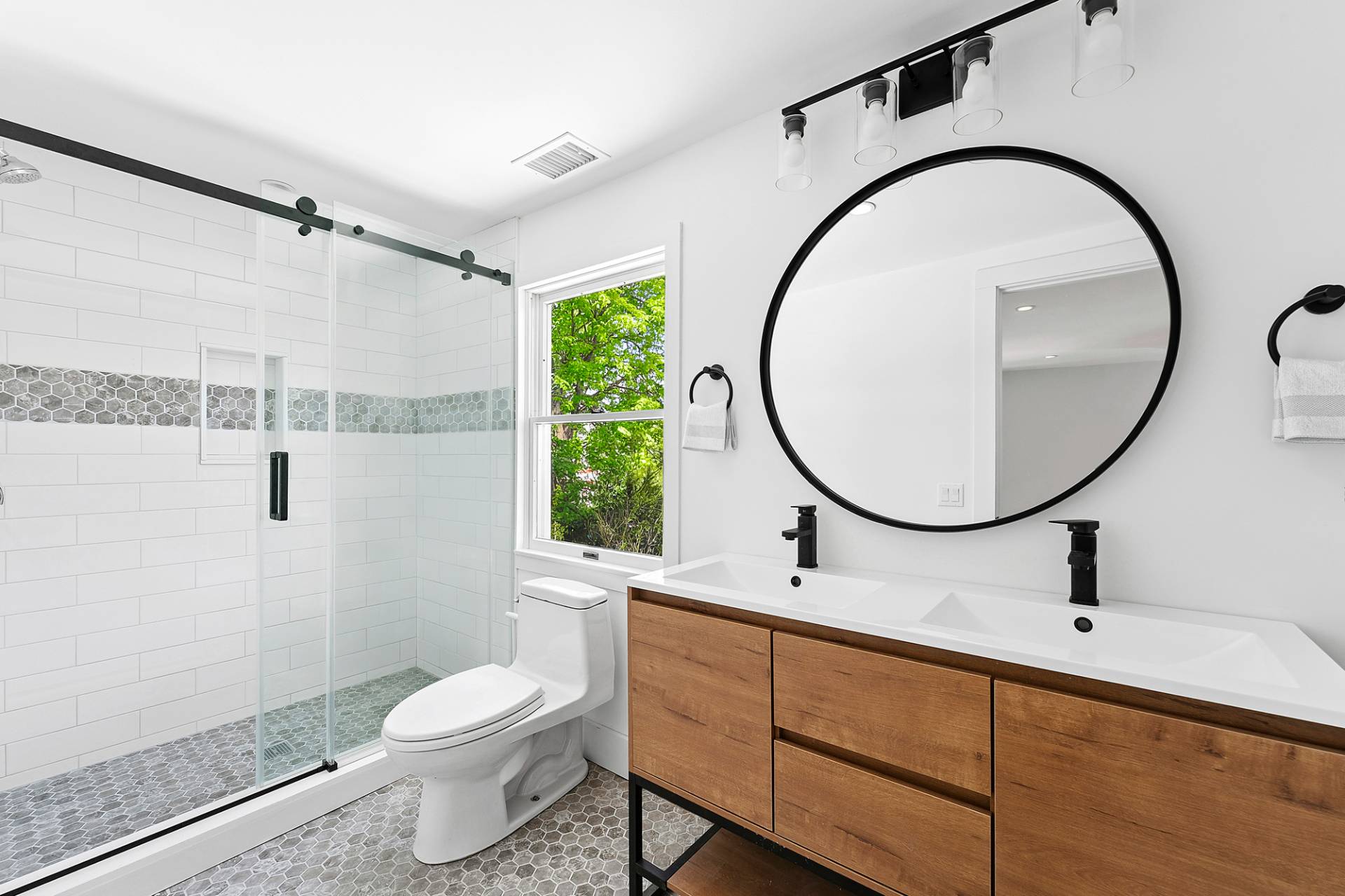 12 Rose Street Sag Harbor Village, NY 11963 - Photo 14 of 19