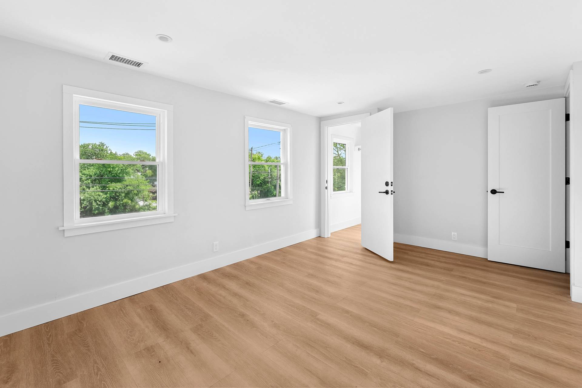 12 Rose Street Sag Harbor Village, NY 11963 - Photo 15 of 19