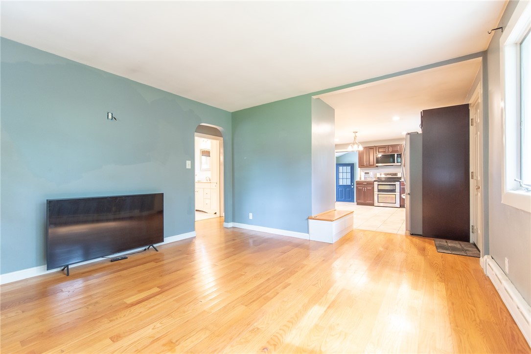 11 Country Hill Road Cumberland, RI 02864 - Photo 8 of 27