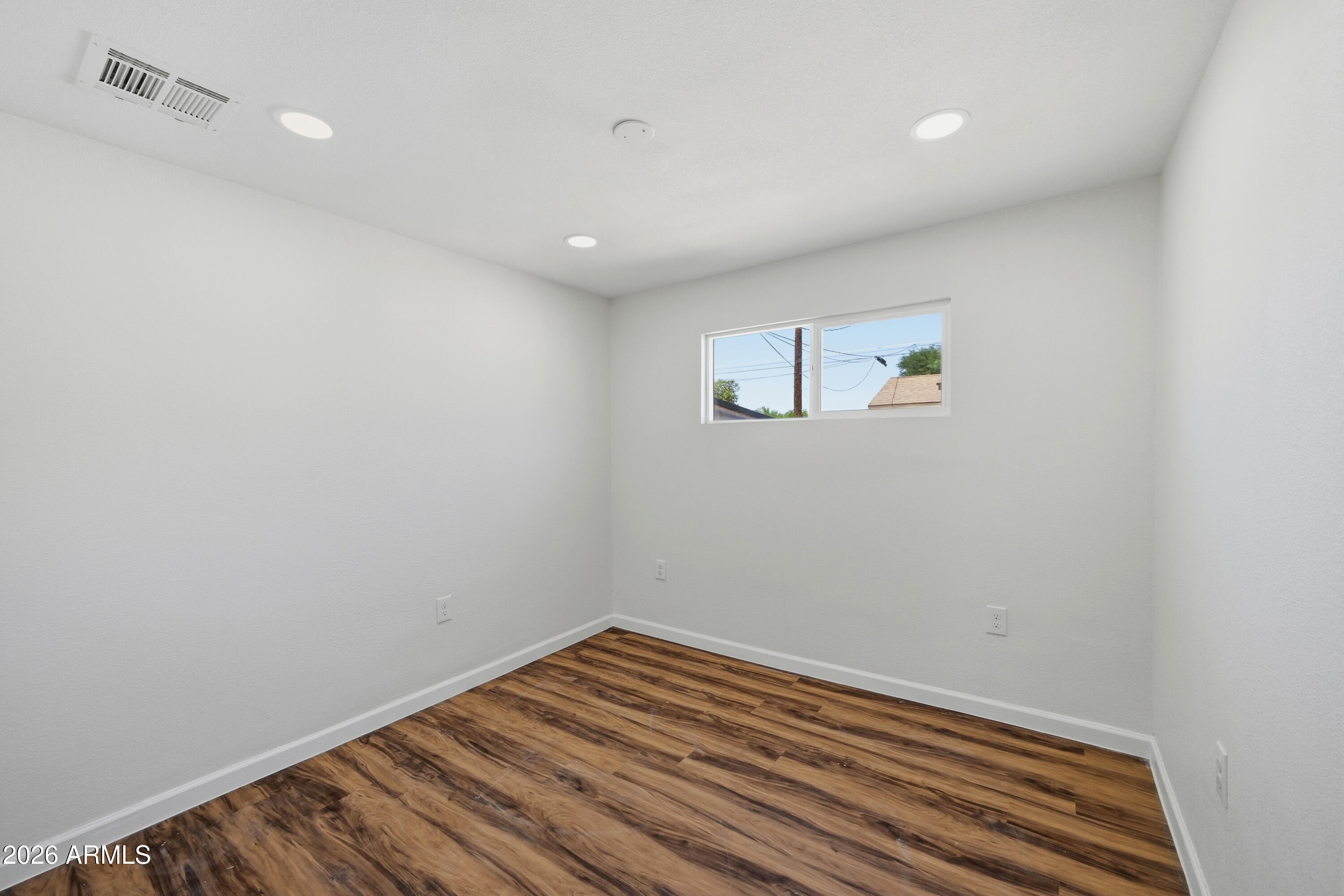 9802 North 13th Avenue Phoenix, AZ 85021 - Photo 17 of 31 017_DSC_9153