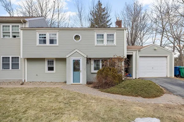 $3,200 | 9 Glen Avenue, Unit A, Burlington, MA 01803